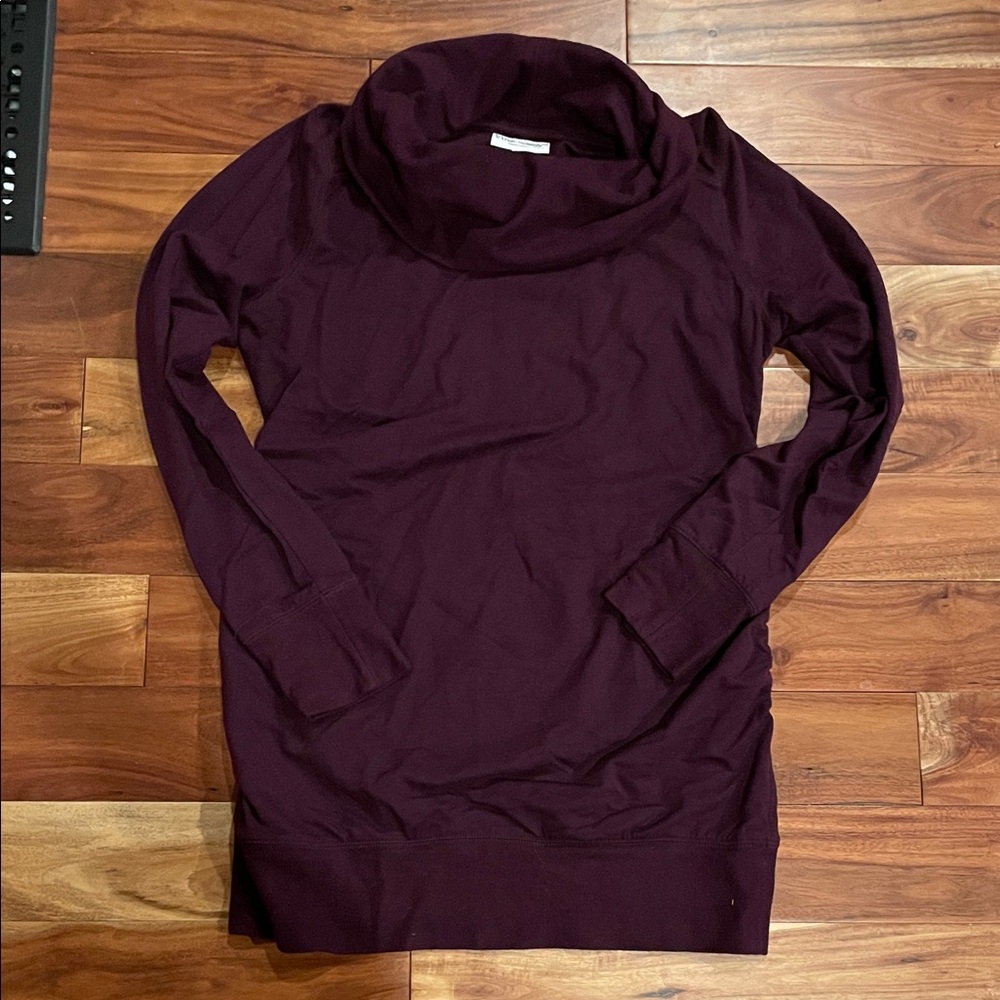 Liz Lange Women's Dark Purple Tunic